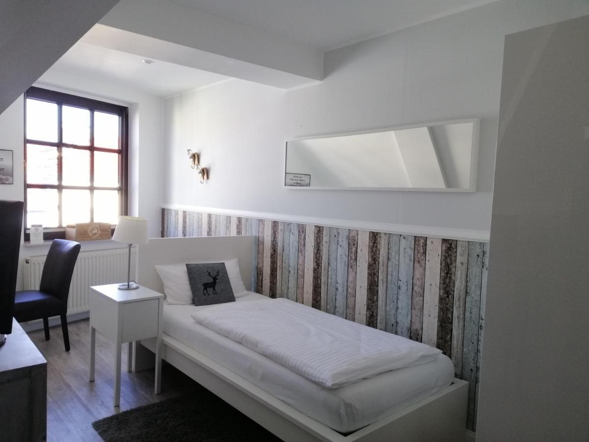 Hotel Neumaier ซานเทน ภายนอก รูปภาพ