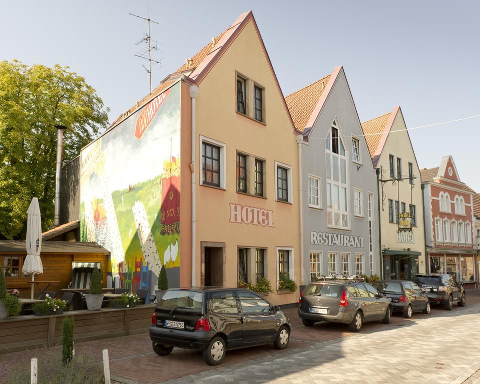 Hotel Neumaier ซานเทน ภายนอก รูปภาพ